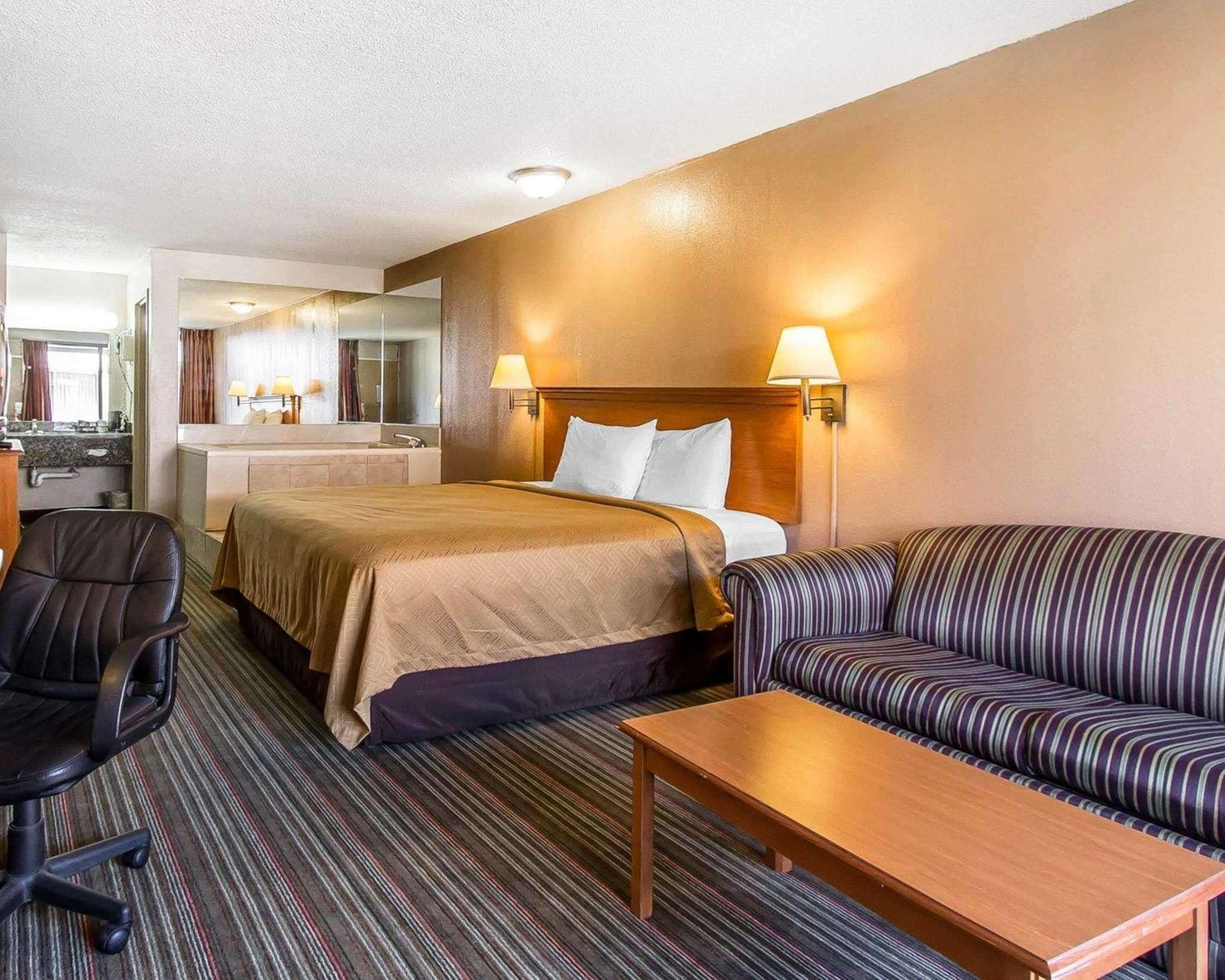 Econo Lodge Inn & Suites Near Bricktown Oklahoma City Luaran gambar